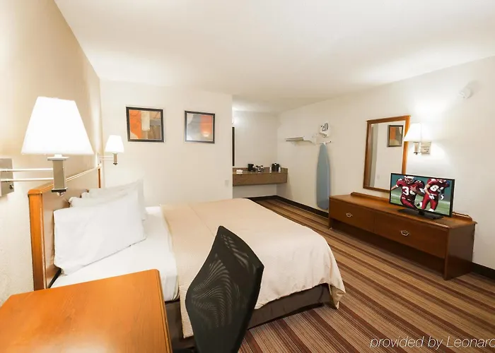Red Roof - Normal/university Motel 2*